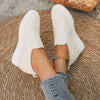 Slip-on wildleder sneaker - lässige damenschuhe mit wedge-sohle