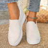 Slip-on wildleder sneaker - lässige damenschuhe mit wedge-sohle