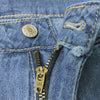 Entspannte und makellose jeans im denim-look