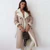 Langer Trenchcoat – Warme Damenjacke mit Shearling-Akzent