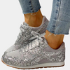 Sportliche sneaker - glitzernde damen-turnschuhe für die freizeit