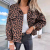 Cropped jeansjacke leopardmuster – lässige damenjacke mit brusttaschen für den lagenlook