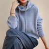 Gestrickter Hoodie – Oversized-Damenpullover mit Kapuze und Rollkragen